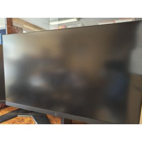    31.5" LG UltraGear 32GN650-B Gaming monitor QHD 165Hz (Használt)