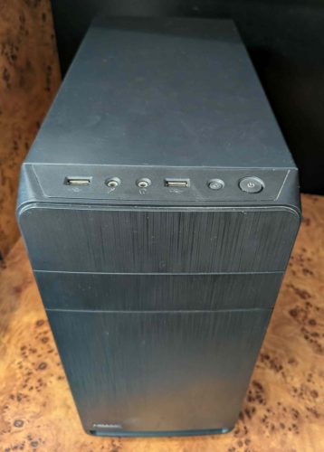 nBase mini gamer számítógép (használt)